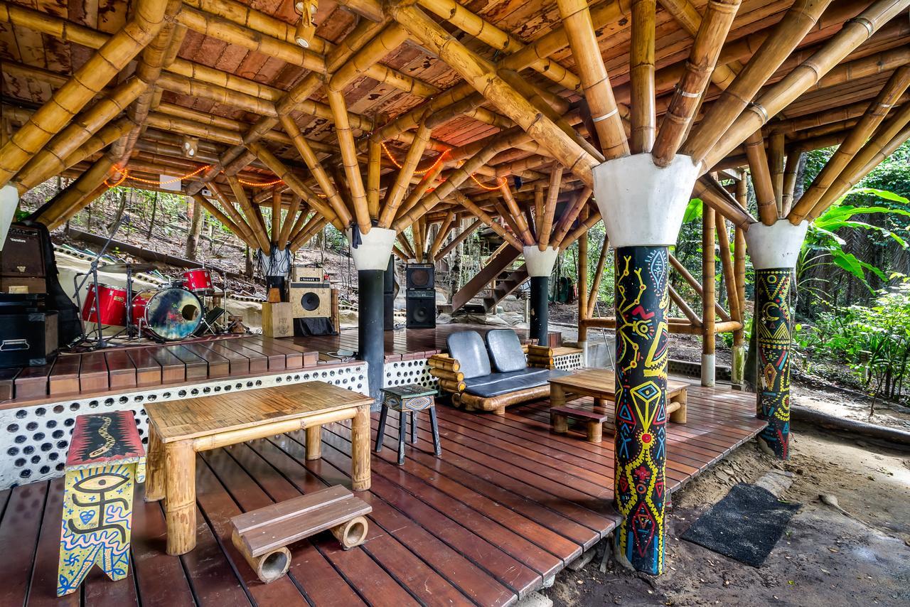 Universo Pol Bamboo Hostel Morro de Sao Paulo Exterior photo